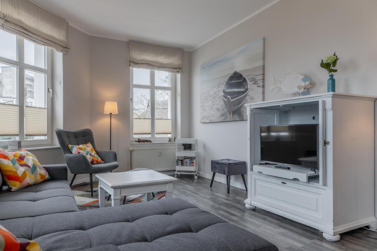 Strandnahe 2-Raum-Ferienwohnung Im Zentrum - Residenz Strandeck Fewo 02 Goehren  Zewnętrze zdjęcie