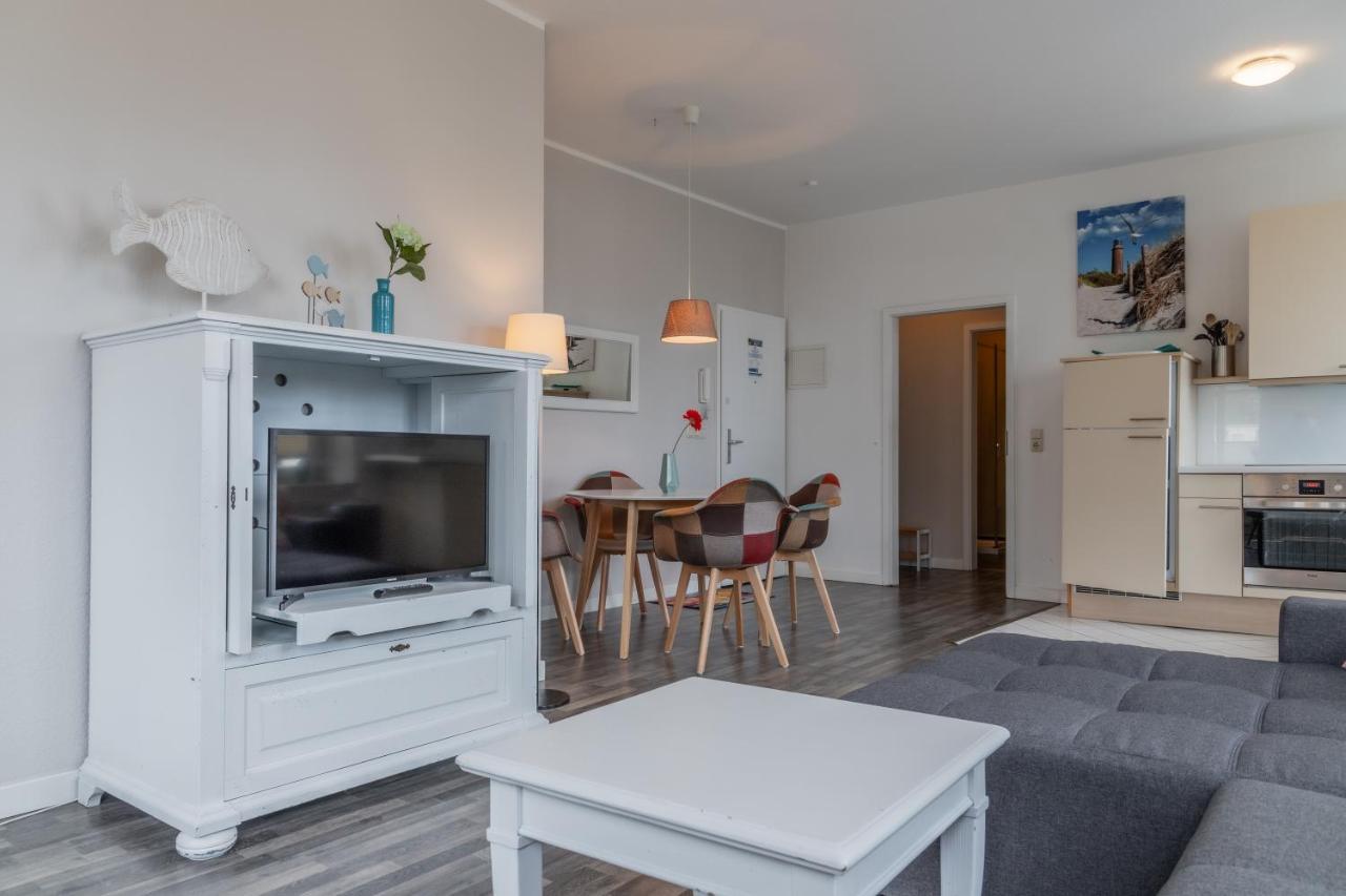 Strandnahe 2-Raum-Ferienwohnung Im Zentrum - Residenz Strandeck Fewo 02 Goehren  Zewnętrze zdjęcie